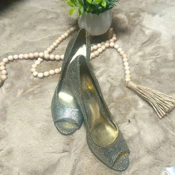 Enzo Angiolini Sparky heels - Size 6.5 - Picture 5 of 7